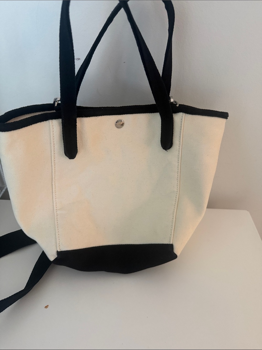 Classic Two-Tone solange Canvas Tote Bag in Cream and Black